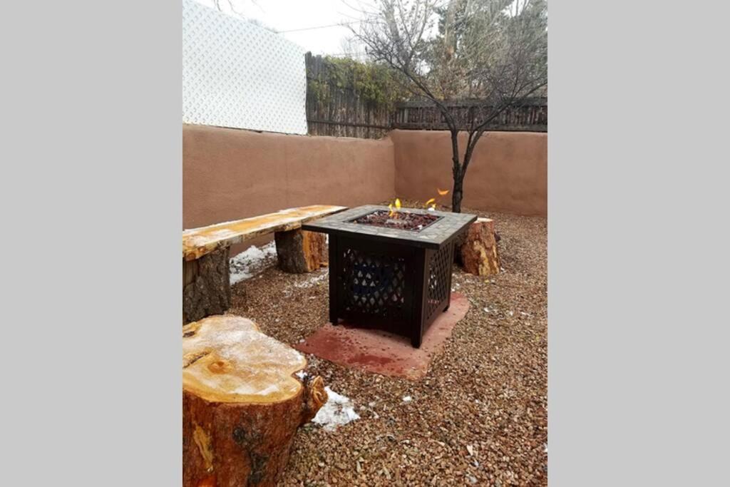 Closson Casita - Patio & Fire Pit - Near Plaza - 1Br Санта-Фе Экстерьер фото